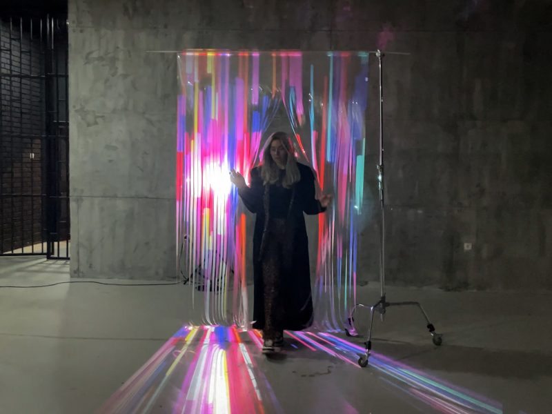 Holo Drape.00_00_21_17.Still006